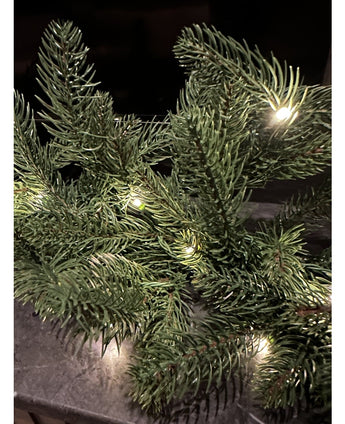 Kunstig Gran Girlander Med LED-lys 180cm