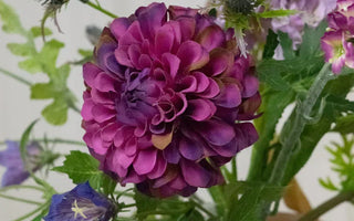 5 av mange flotte kunstige planter på Black Week tilbud