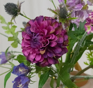 5 av mange flotte kunstige planter på Black Week tilbud